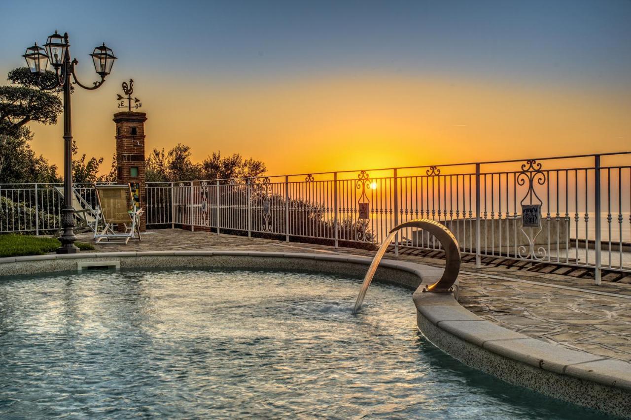 Villa Marika - Private Heated Pool 马萨鲁布朗斯 外观 照片