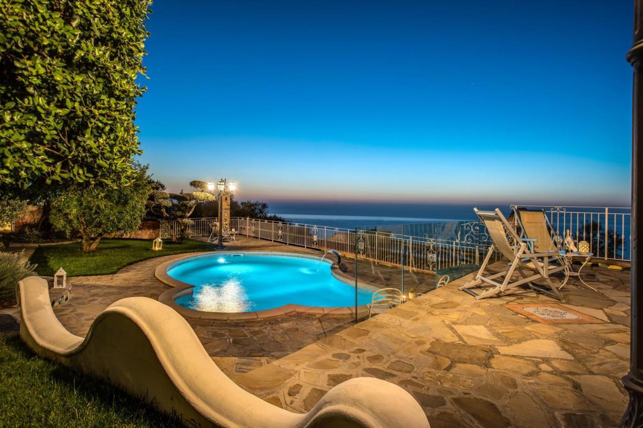 Villa Marika - Private Heated Pool 马萨鲁布朗斯 外观 照片